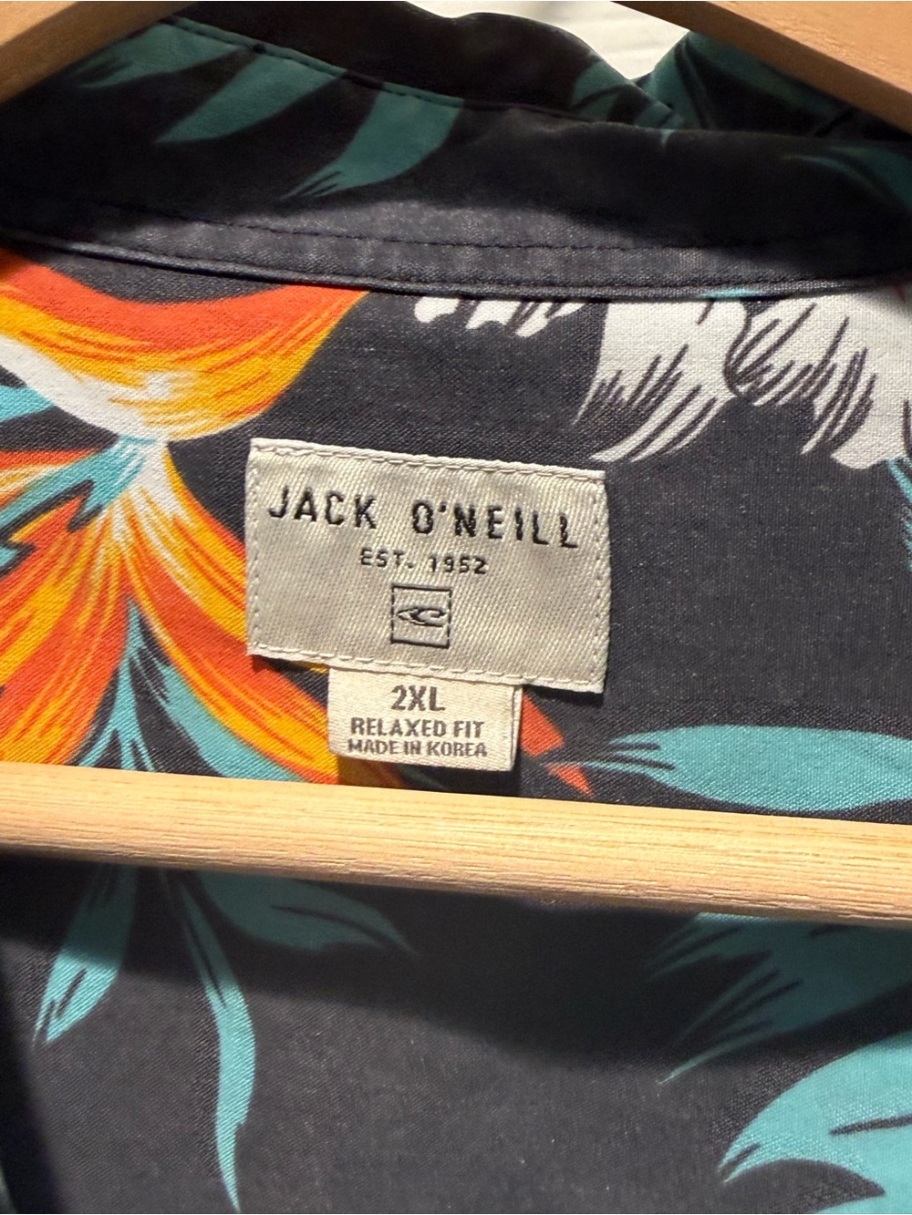 Jack O'Neill Black Tropical Floral Button-Down Shirt with Teal & Orange Accents - Picture 3 of 3